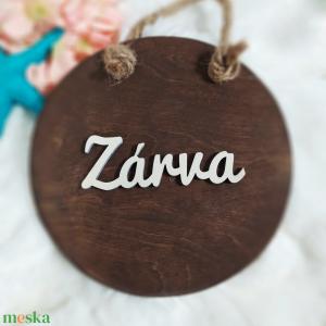 Zárva 1